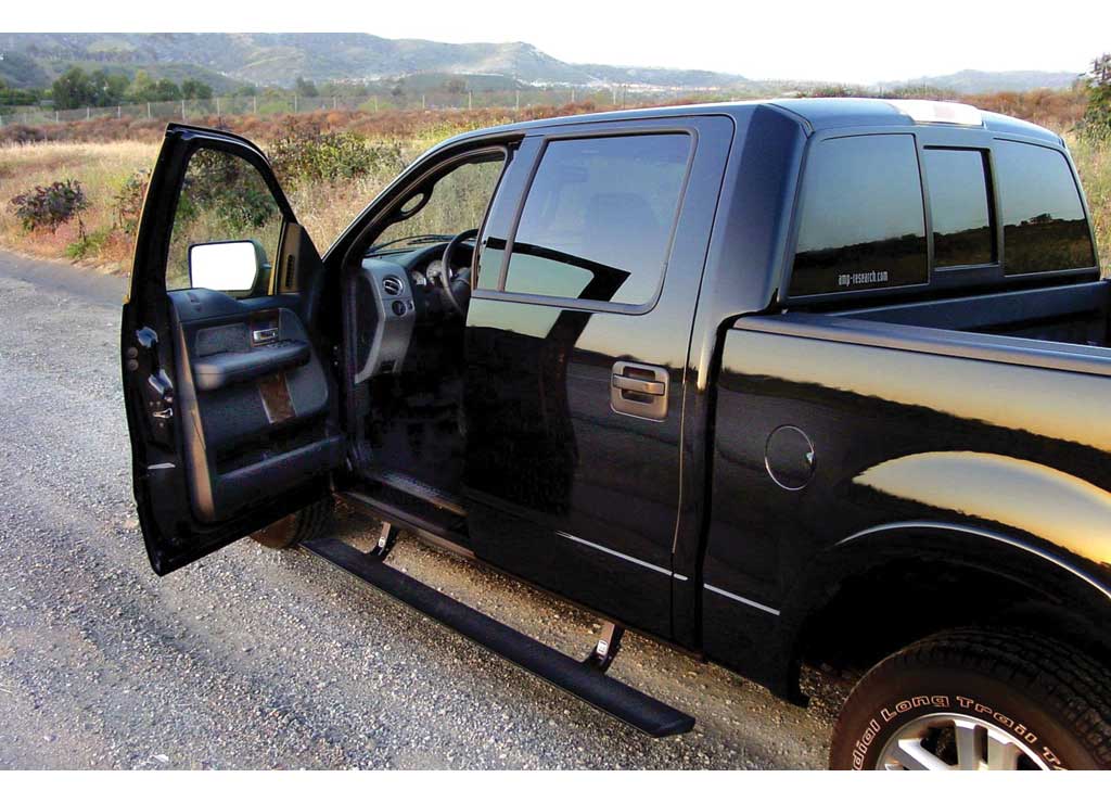Amp Research - 04 - 08 F150 QUAD/CREW (QUAD REQ CUTTING) 06 - 08 LINCOLN MARK LT POWERSTEP W/LIGHT KIT