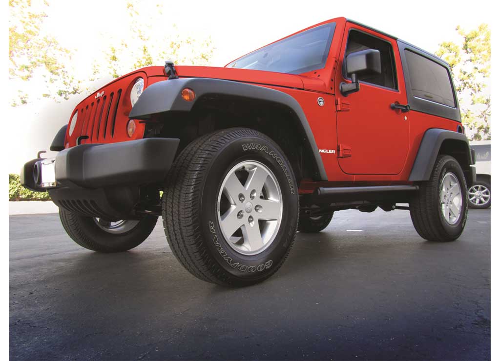 Amp Research - 07 - 18 WRANGLER (2 - DOOR ONLY) POWERSTEP W/LIGHT KIT