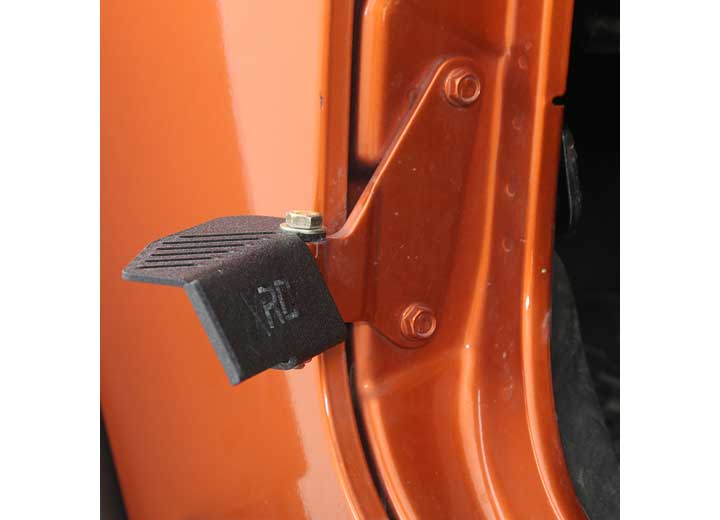 07-C WRANGLER; 20-C GLADIATOR XRC FOOT PEGS- MATTE BLACK TEXTURED POWDERCOAT