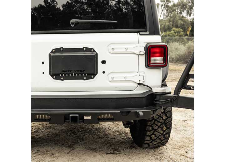 18-C JEEP WRANGLER JL XRC ATLAS REAR BUMPER ONLY