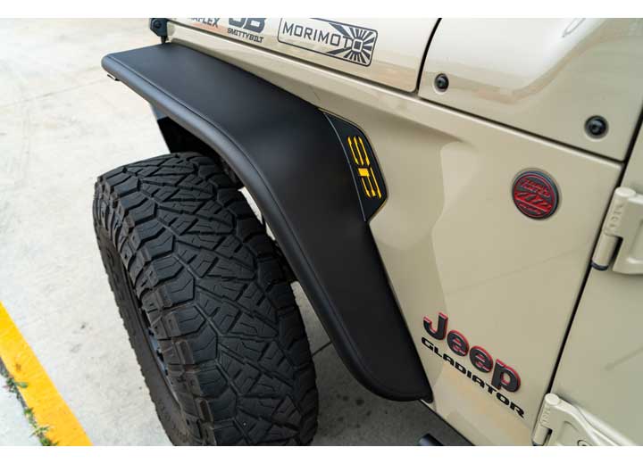 18-C WRANGLER/GLADIATOR FRONT FENDER KIT