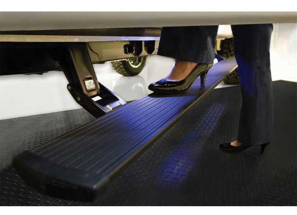 Amp Research - 20 - 21 TRANSIT POWERSTEP - PLUG - N - PLAY BLACK