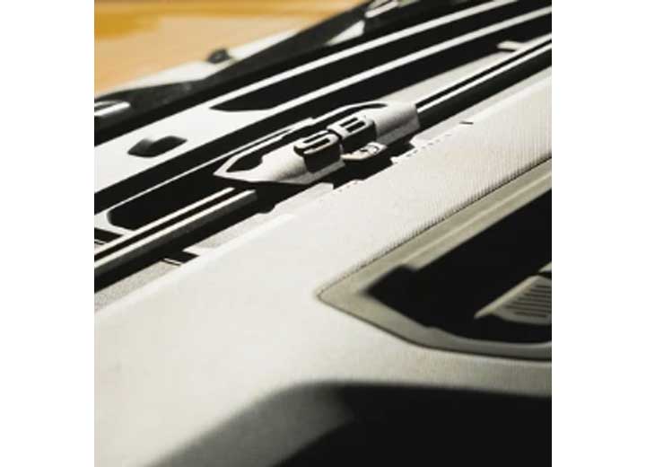 21-C FORD BRONCO BYOD BAR