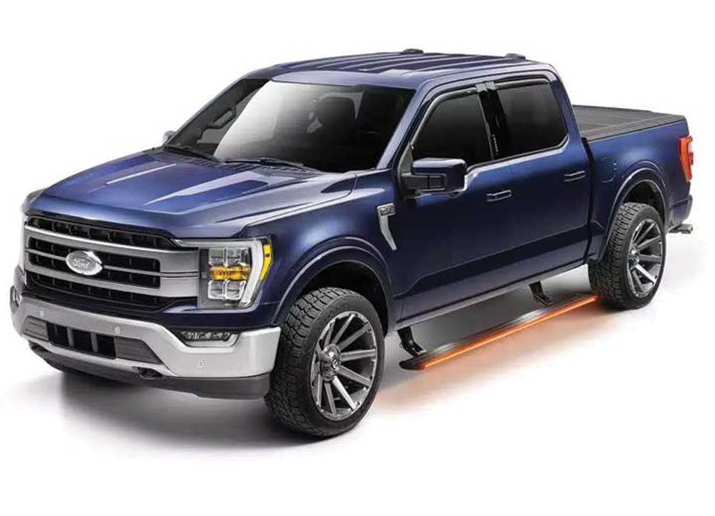 Amp Research - 22 - C F250/F350/2022 F450 ONLY SYNC 4 SUPERCREW POWERSTEP VISION BLACK