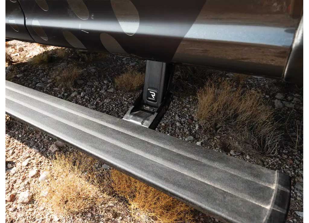 Amp Research - 23 - C COLORADO/CANYON CREW CAB POWERSTEP SMART SERIES