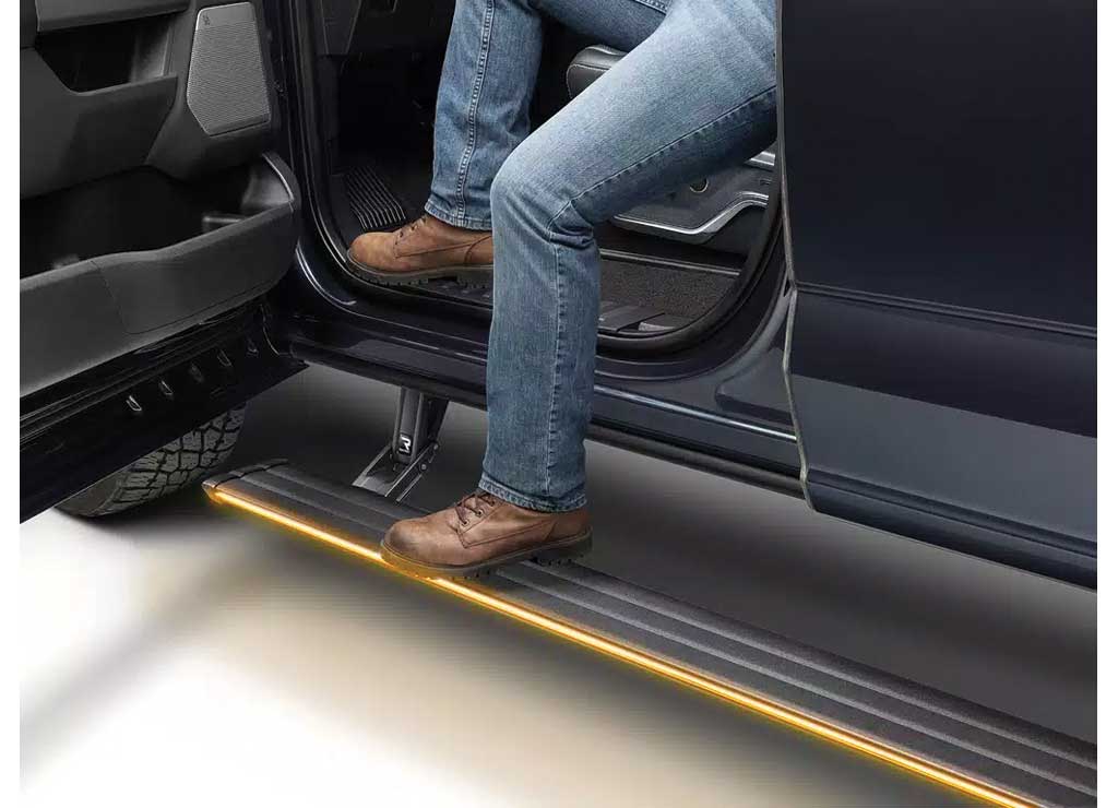 Amp Research - 24 - C RANGER (SUPER CREW ONLY) POWERSTEP VISION