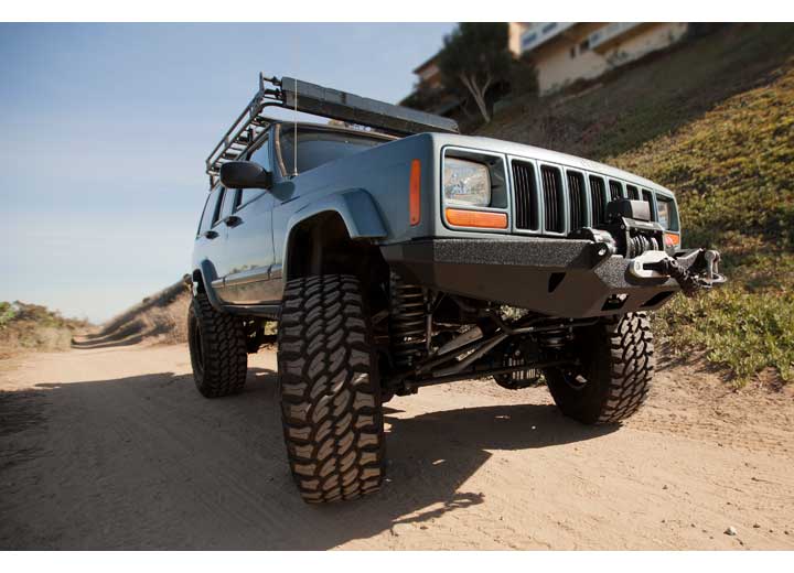 Smittybilt - 84 - 01 CHEROKEE XJ 2/4 DR XRC ROCK CRAWLER WINCH FRONT BUMPER W/D - RING MOUNTS; BLACK TEXTURED