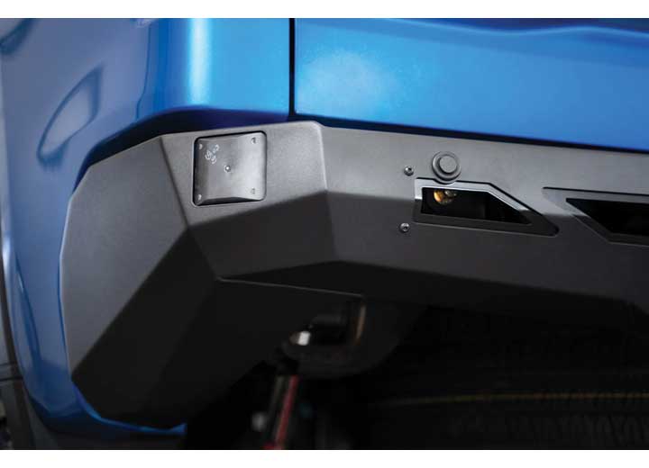 22-C SILVERADO/SIERRA 1500 BLACK LABEL REAR BUMPER(NOT COMPATIBLE WITH SUPERCRUISE)