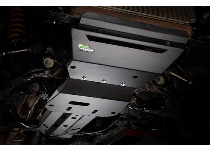 FJ Cruiser & 4Runner Heavy-Duty Skid Plate Kit (2010-2014) Ironman 4x4