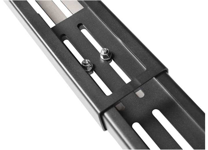DEFENDER LOW PROFILE BED RACK