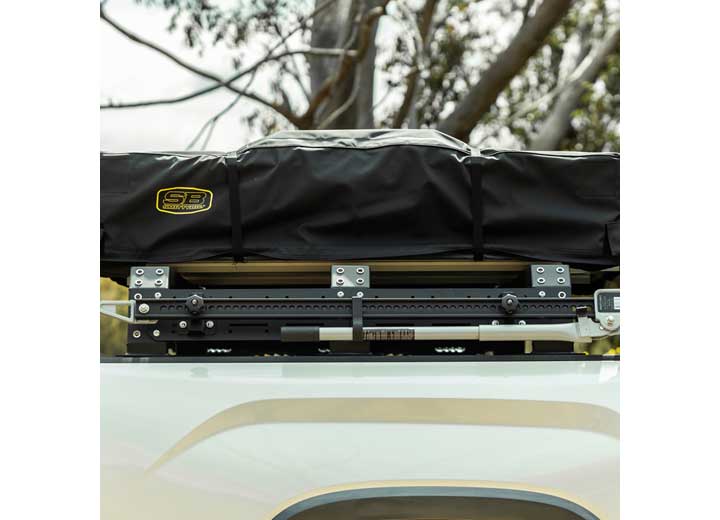 DEFENDER LOW PROFILE BED RACK