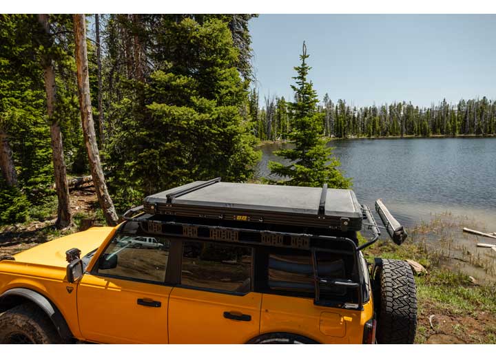 ALUMINUM POP-UP ROOF TOP TENT Smittybilt