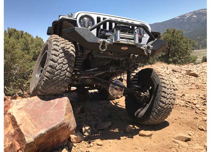 97-06 WRANGLER TJ/LJ XRC ROCK CRAWLER FRONT BUMPER W/GRILLE GUARD & D-RING MOUNTS; BLACK TEXTURED