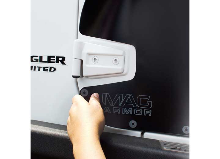 07-18 WRANGLER (JK) - 4 DOOR MAG-ARMOR (MAGNETIC TRAIL SKINS) Smittybilt