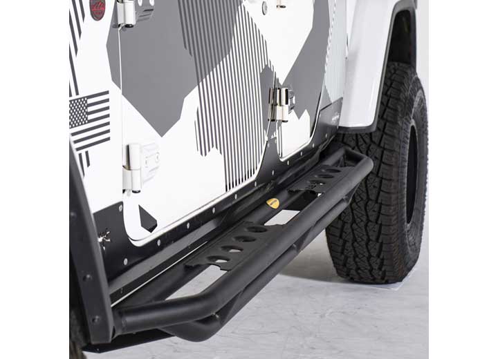 20-C JEEP GLADIATOR SRC SIDE ARMOR WITH STEPS