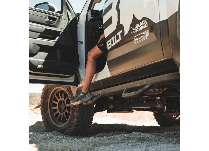 16-23 TOYOTA TACOMA NERF STEP TEXTURED ROUND BLACK