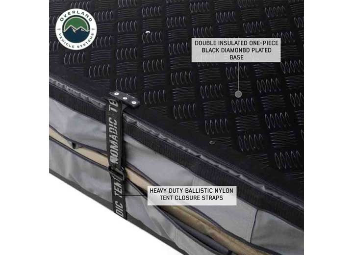 N2E NOMADIC 2 Extended Rooftop Tent with Green Rainfly and Gray Body