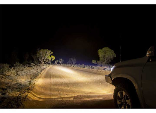 ARB Usa/Old Man Emu - ARB INTENSITY V2 21 LED |SPOT ROUND 212X190X90