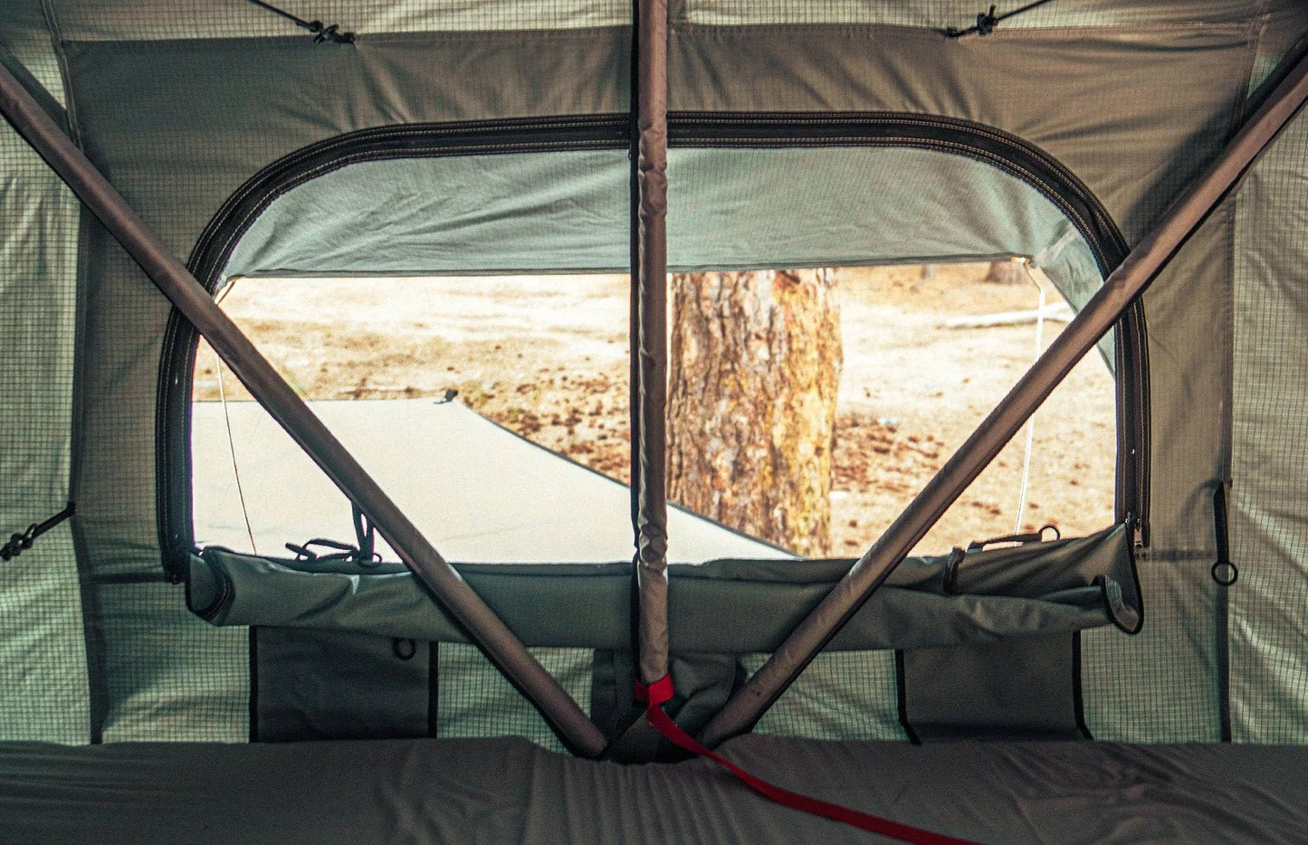 Body Armor 4x4 Sky Ridge Pike 3-Person Roof Top Tent