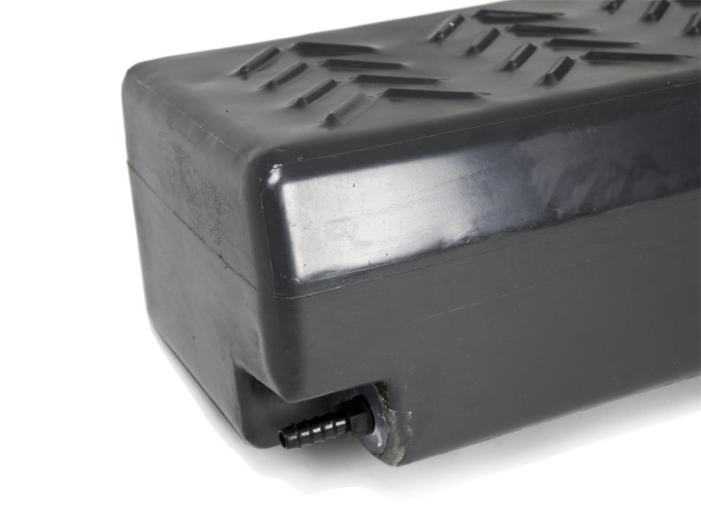 Front Runner - Footwell Water Tank