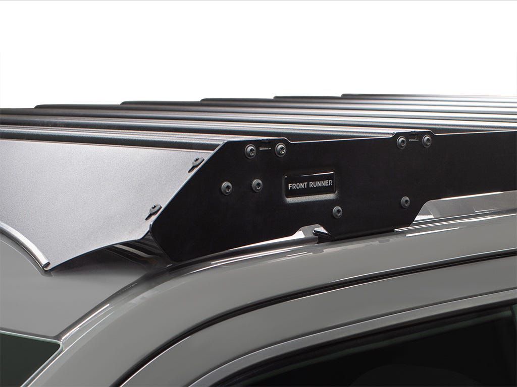 Ford F-150 Super Crew (2018-2020) Slimsport Roof Rack Kit / Lightbar Ready by Front Runner