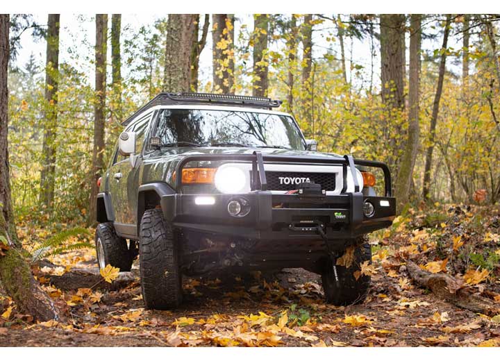 07-14 FJ CRUISER LEGENDARY OFF-ROAD BUMPER Ironman 4x4