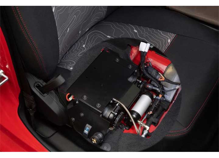 18-C WRANGLER COMPRESSOR BRACKET