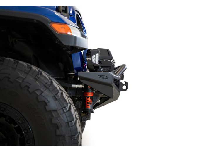 18-C WRANGLER ROCK FIGHTER FRONT BUMPER W/ MOUNTS FOR 5 CUBE LIGHTS OR 20IN UNIVERSAL LIGHT BAR BLK