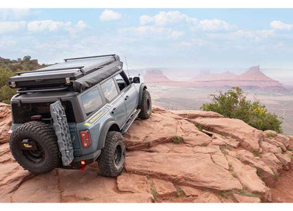 21-C BRONCO RAID RUNNING BOARDS Ironman 4x4