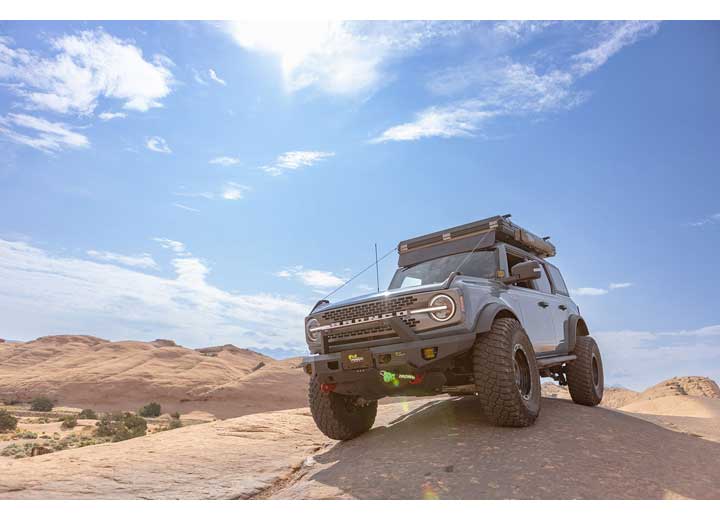 21-C BRONCO RAID RUNNING BOARDS Ironman 4x4