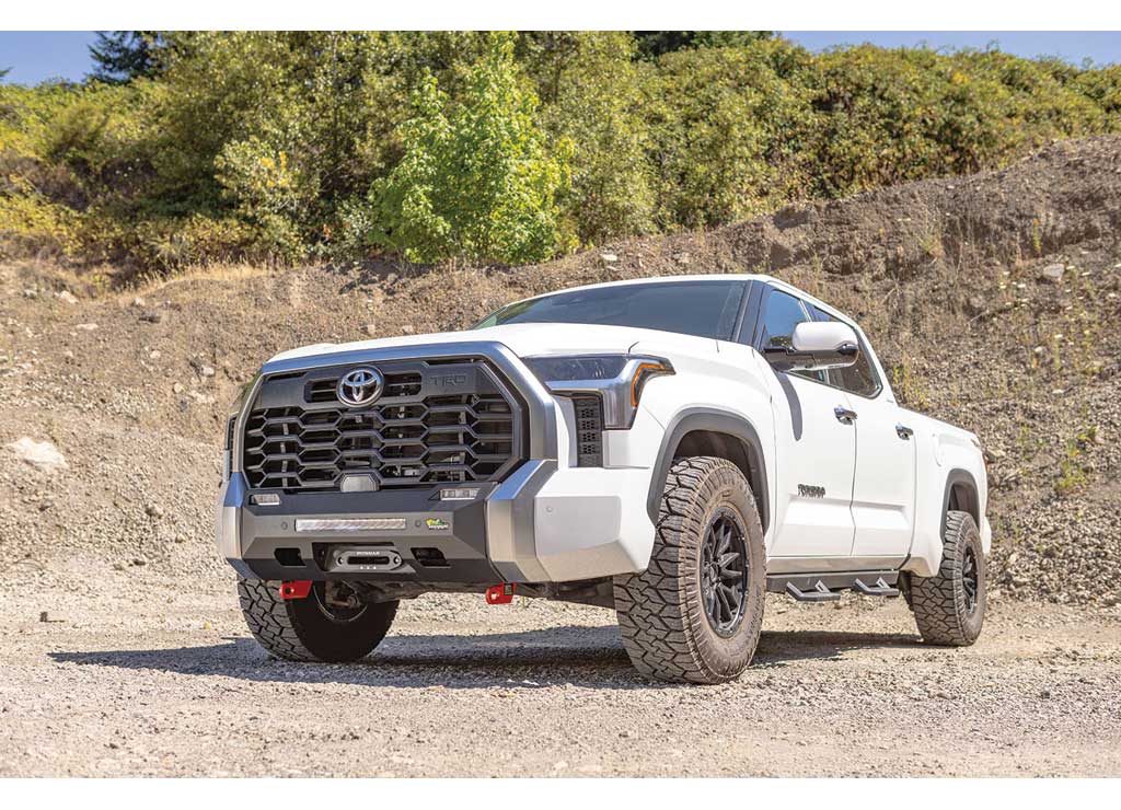 Ironman 4x4 - 22 - C TUNDRA SIDE DROP STEP Enhancer