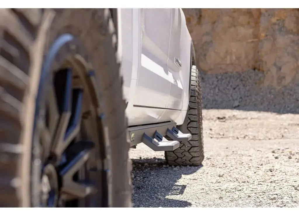 Ironman 4x4 - 22 - C TUNDRA SIDE DROP STEP Enhancer