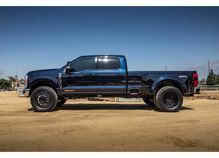 23-C 2.5-Inch Stage 3 Suspension Upgrade for Ford F250/F350 with Radius Arms