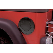 Smittybilt 75006 Billet Style Gas Cover Gloss Black (97-06 TJ/LJ) - view 2