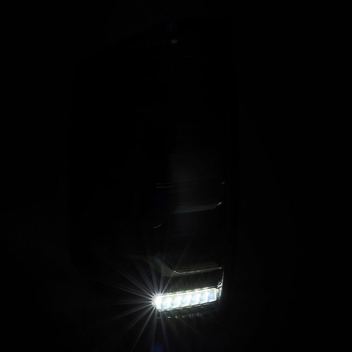 672040_6.jpg