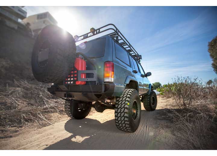 Smittybilt - 84 - 01 CHEROKEE (XJ) 2/4 DOOR XRC REAR BUMPER W/HITCH & TIRE CARRIER - BLACK TEXTURED