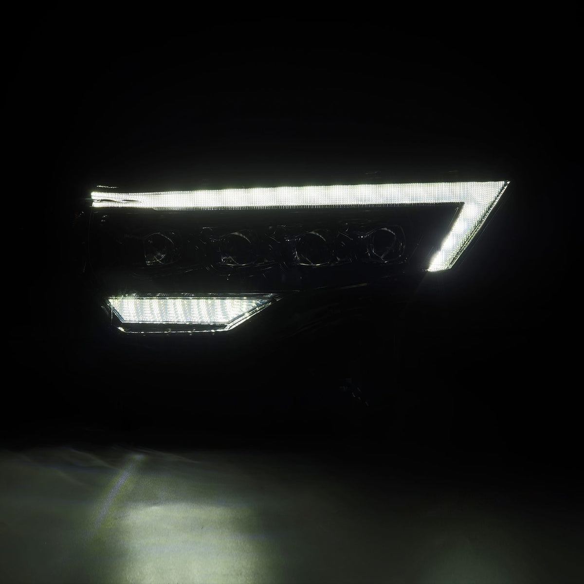 AlphaRex 880810 Nova-Series Projector Headlights - view 3