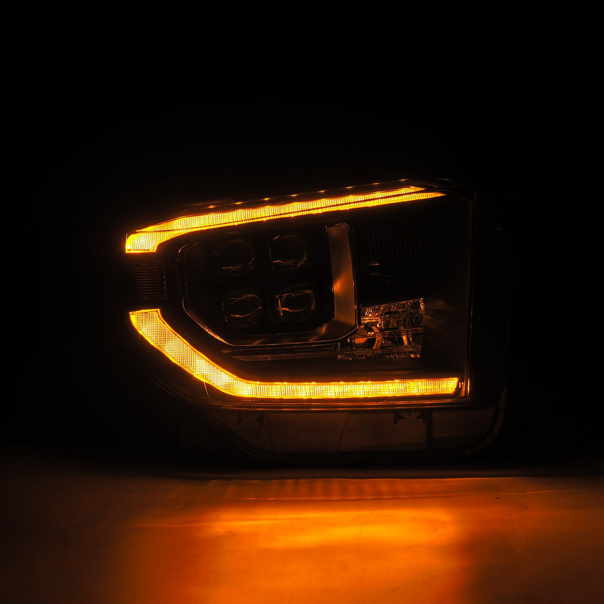 AlphaRex 880833 Nova-Series Projector Headlights - view 3