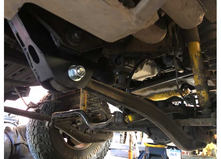 90-97 LAND CRUISER/LX450 RADIUS ARM DROP BOX BRACKETS FOR 80S MODELS