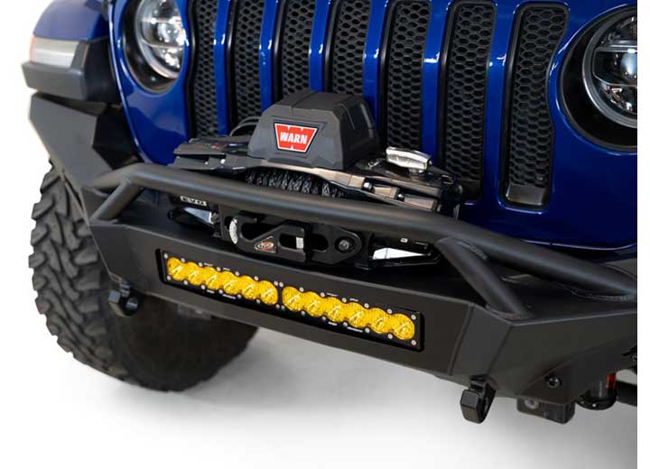 18-C WRANGLER STEALTH FIGHTER FRONT BUMPER FULL LENGTH UNIVERSAL 20IN MOUNTS BLACK