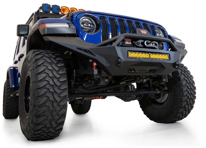 18-C WRANGLER STEALTH FIGHTER FRONT BUMPER FULL LENGTH UNIVERSAL 20IN MOUNTS BLACK