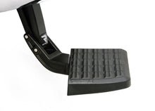 AMPamp-bedstep-2007-ram-1500-silver-studio-02.jpg
