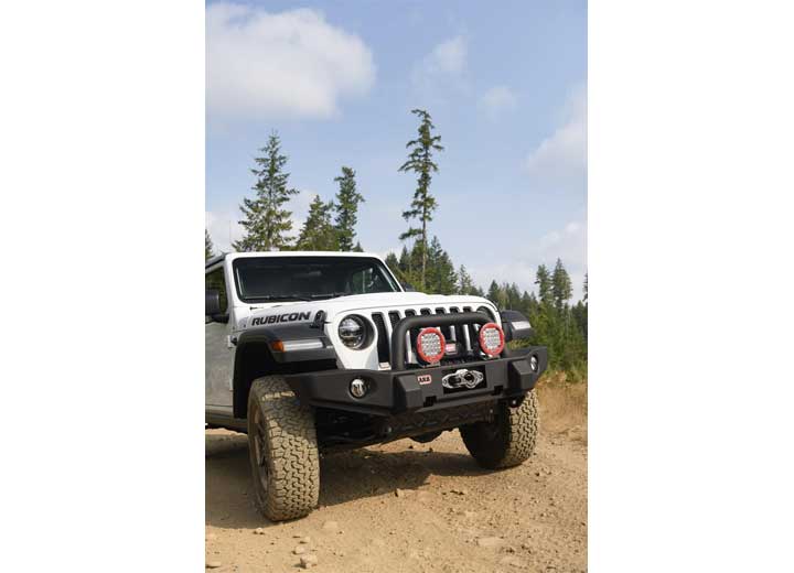 18-C WRANGLER/20-C GLADIATOR DELUXE CLASSIC FRONT BUMPER