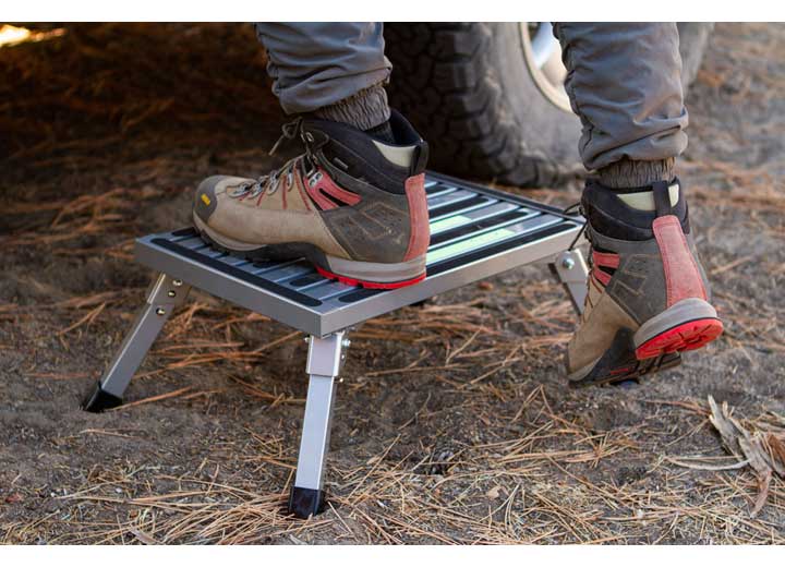 FOLDABLE CAMPING STEP TOOL Ironman 4x4