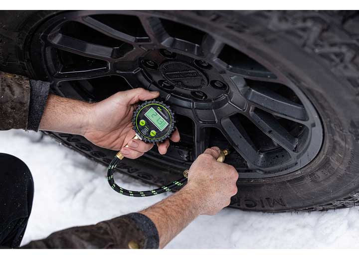 DIGITAL TIRE DEFLATION TOOL