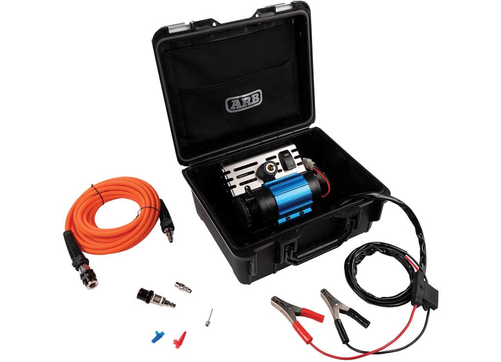 PORTABLE 12V SINGLE MOTOR AIR COMPRESOR WITH CARRYING CASE AND ACCESSORIES ARB Usa/Old Man Emu