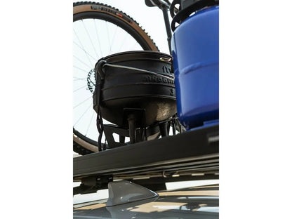 Potjie Pot/Dutch Oven AND Carrier