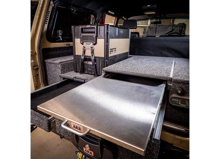R/DRAW TABLE STAINLESS ARB Usa/Old Man Emu