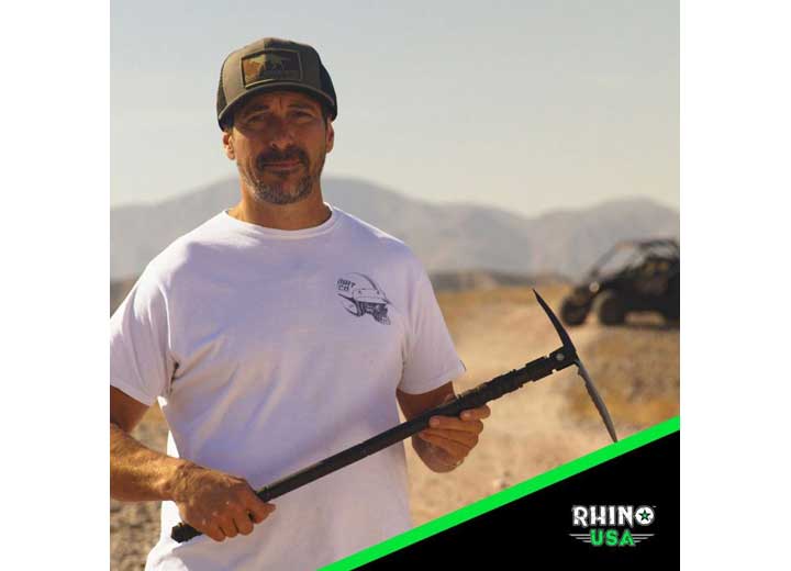 MULTIFUNCTIONAL ADVENTURE SHOVEL