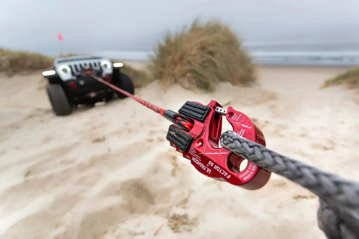Factor 55 - ULTRAHOOK WINCH HOOK WITH SHACKLE MOUNT - GRAY